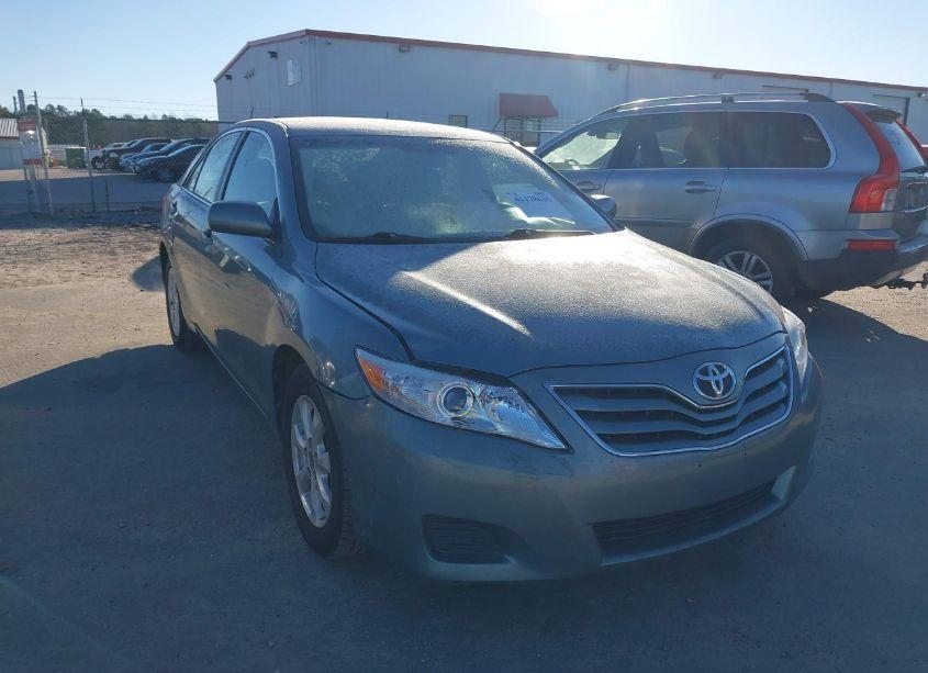 Photo 6 of 2011 Toyota Camry LE (VIN 4T1BK3EK8BU618415)