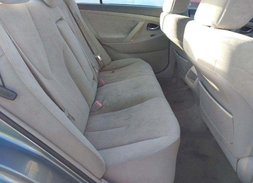 Photo 8 of 2011 Toyota Camry LE (VIN 4T1BK3EK8BU618415)