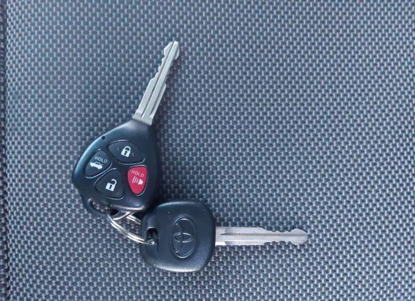 Photo 11 of 2011 Toyota Camry SE V6 (VIN 4T1BK3EK8BU622447)