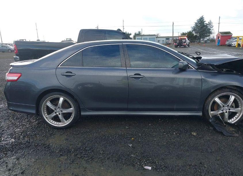 Photo 14 of 2011 Toyota Camry SE V6 (VIN 4T1BK3EK8BU622447)