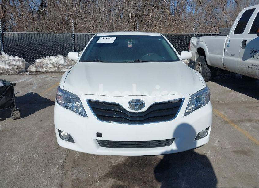 Photo 12 of 2011 Toyota Camry XLE V6 (VIN 4T1BK3EK8BU625493)