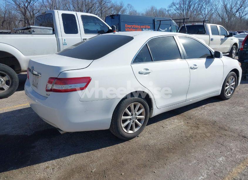 Photo 4 of 2011 Toyota Camry XLE V6 (VIN 4T1BK3EK8BU625493)