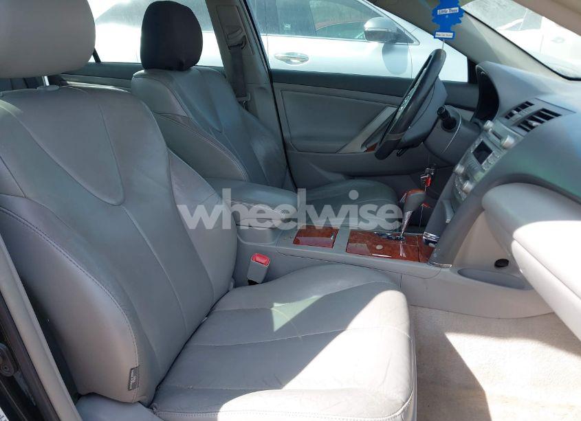 Photo 5 of 2010 Toyota Camry XLE V6 (VIN 4T1BK3EK9AU115832)