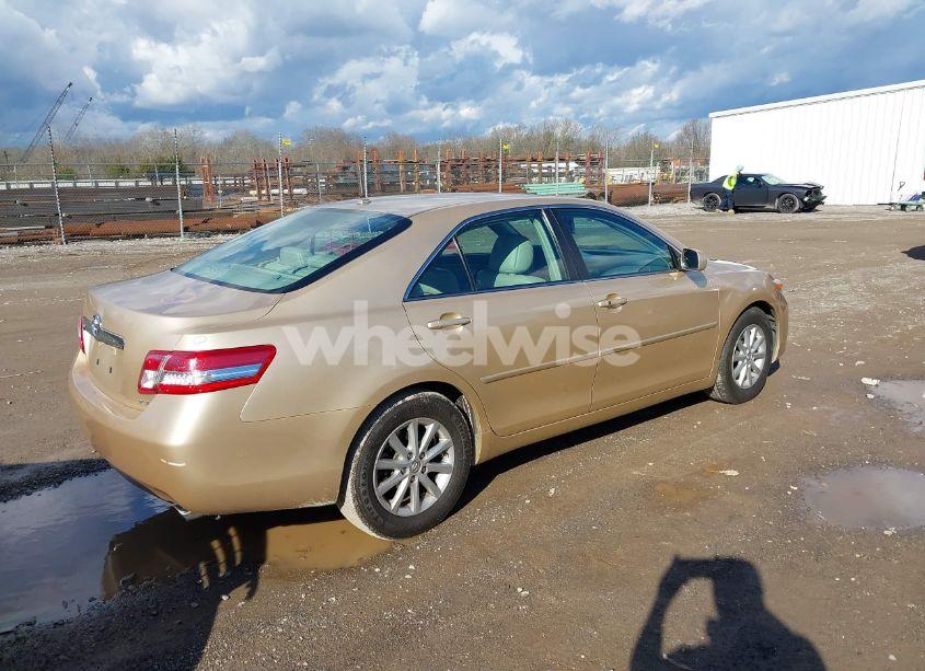 Photo 4 of 2010 Toyota Camry XLE V6 (VIN 4T1BK3EK9AU115930)