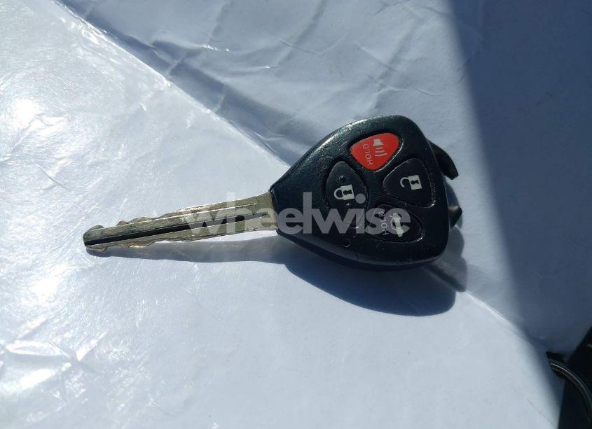 Photo 11 of 2010 Toyota Camry SE V6 (VIN 4T1BK3EK9AU604666)