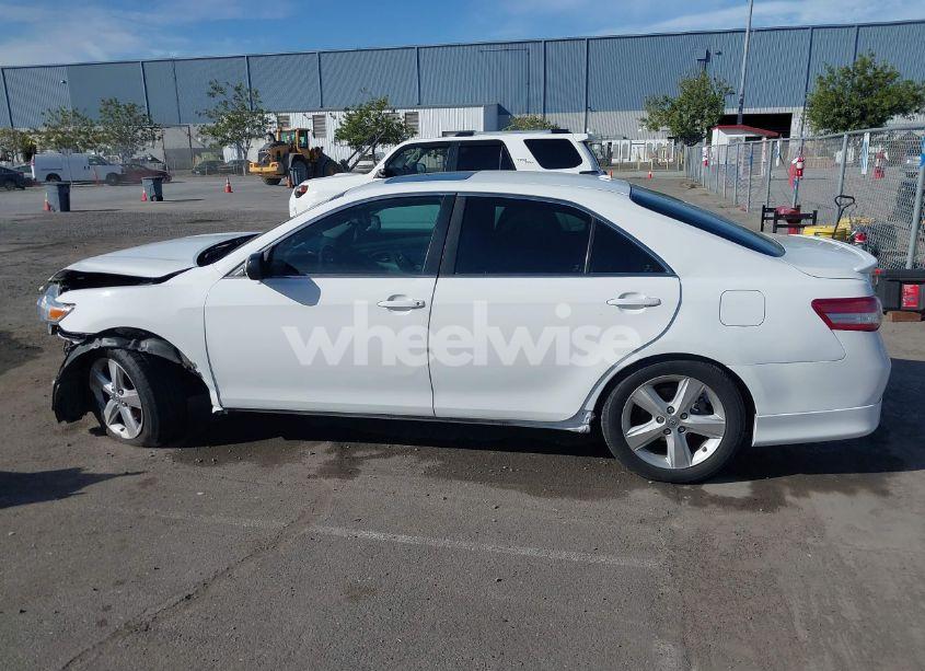 Photo 15 of 2010 Toyota Camry SE V6 (VIN 4T1BK3EK9AU604666)