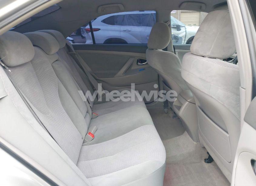 Photo 8 of 2011 Toyota Camry LE V6 (VIN 4T1BK3EK9BU124564)