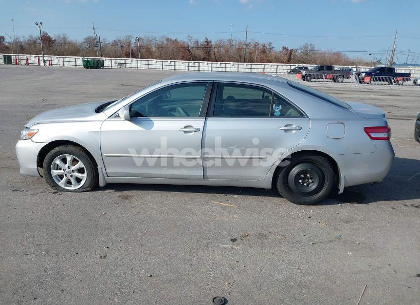 Photo 14 of 2011 Toyota Camry LE V6 (VIN 4T1BK3EK9BU124774)