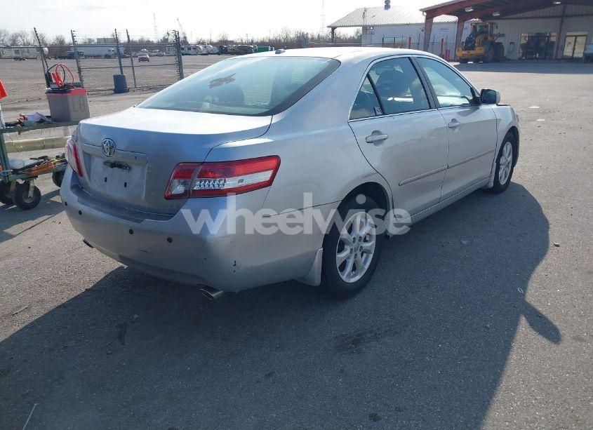 Photo 4 of 2011 Toyota Camry LE V6 (VIN 4T1BK3EK9BU124774)
