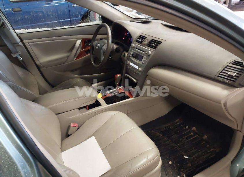 Photo 5 of 2011 Toyota Camry XLE V6 (VIN 4T1BK3EK9BU610047)