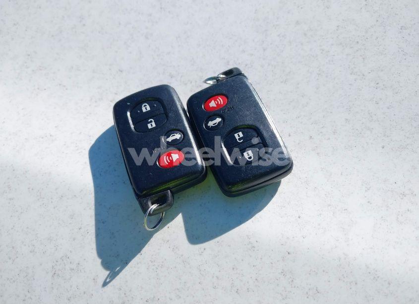 Photo 11 of 2011 Toyota Camry XLE V6 (VIN 4T1BK3EK9BU616186)