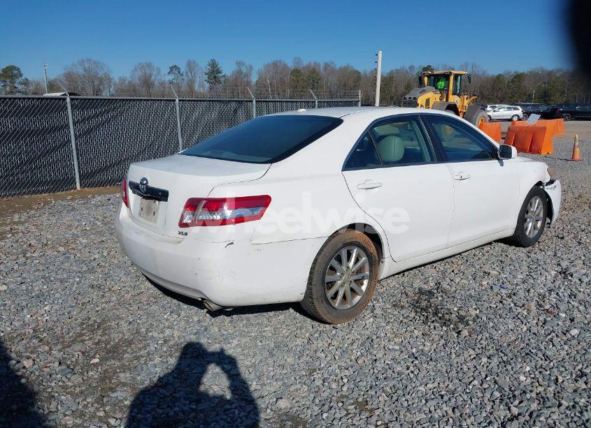 Photo 4 of 2011 Toyota Camry XLE V6 (VIN 4T1BK3EK9BU616186)