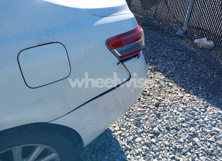 Photo 6 of 2011 Toyota Camry XLE V6 (VIN 4T1BK3EK9BU616186)