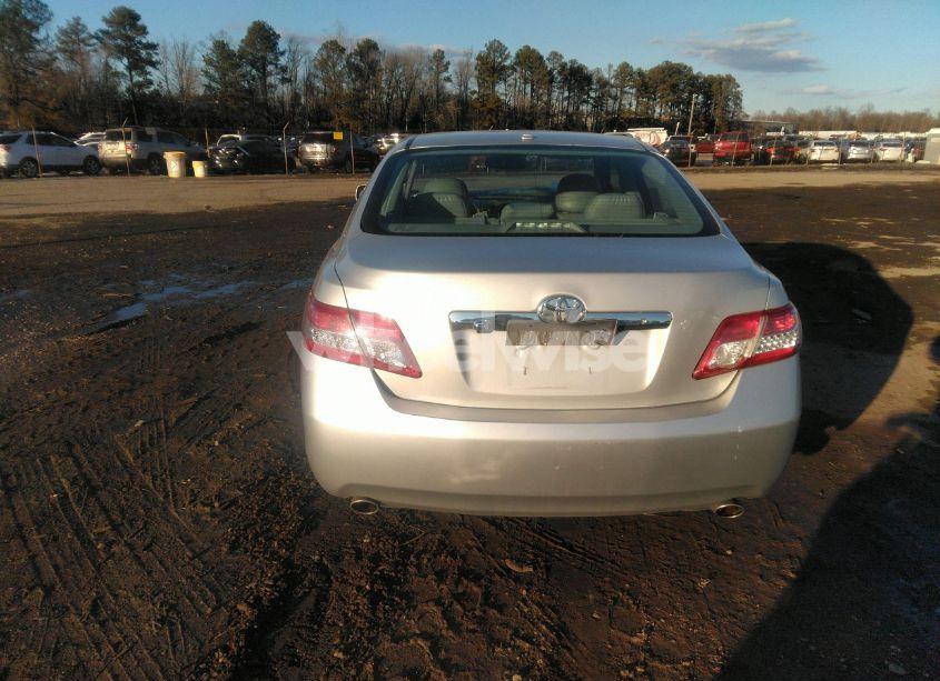 Photo 16 of 2011 Toyota Camry XLE V6 (VIN 4T1BK3EK9BU624689)