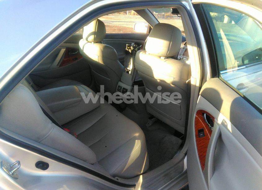 Photo 8 of 2011 Toyota Camry XLE V6 (VIN 4T1BK3EK9BU624689)