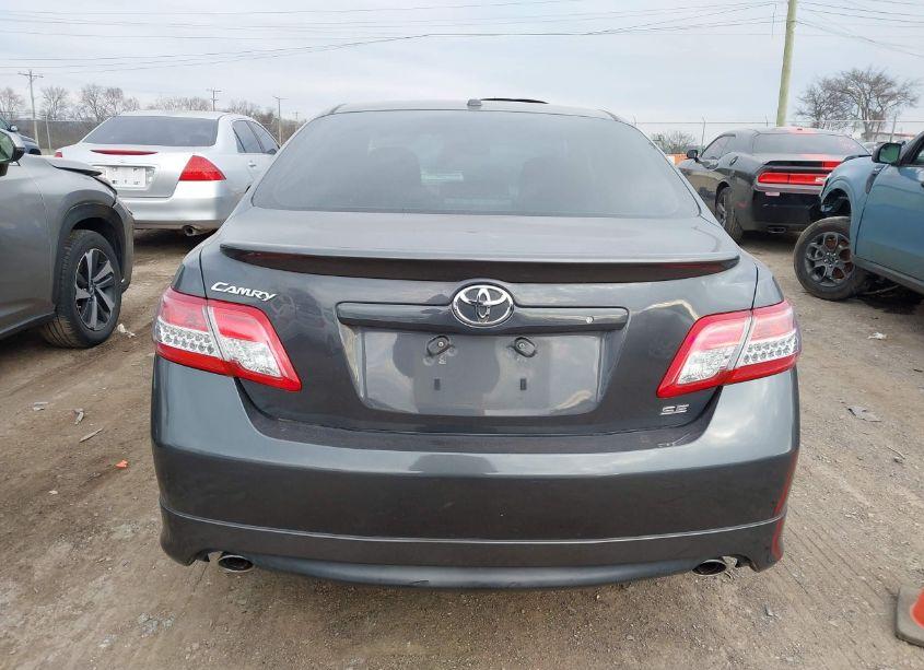 Photo 16 of 2011 Toyota Camry SE V6 (VIN 4T1BK3EK9BU629665)