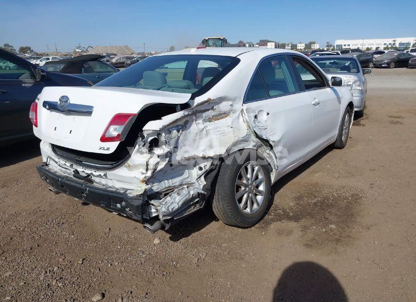 Photo 4 of 2011 Toyota Camry XLE V6 (VIN 4T1BK3EK9BU630749)