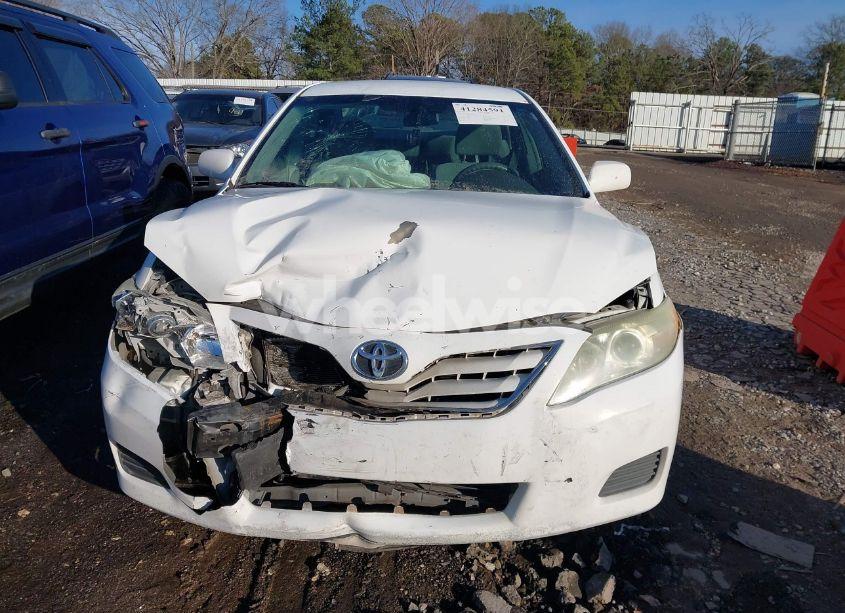 Photo 12 of 2010 Toyota Camry LE V6 (VIN 4T1BK3EKXAU608404)