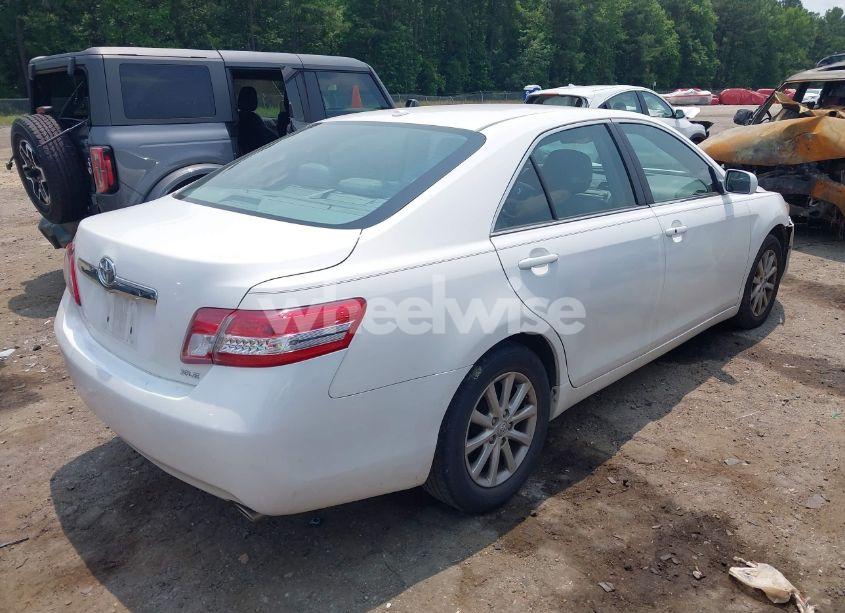 Photo 4 of 2011 Toyota Camry XLE V6 (VIN 4T1BK3EKXBU610641)