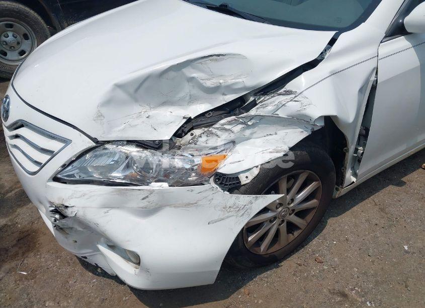 Photo 6 of 2011 Toyota Camry XLE V6 (VIN 4T1BK3EKXBU610641)