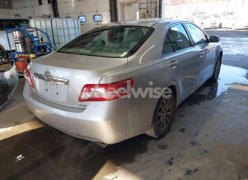 Photo 4 of 2011 Toyota Camry XLE V6 (VIN 4T1BK3EKXBU611983)