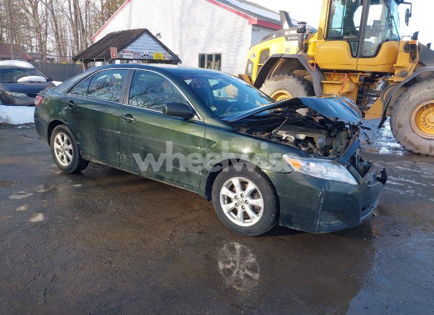 2011 Toyota Camry LE V6 (VIN 4T1BK3EKXBU617850) main photo