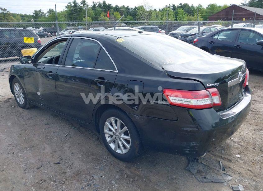 Photo 3 of 2011 Toyota Camry XLE V6 (VIN 4T1BK3EKXBU629304)