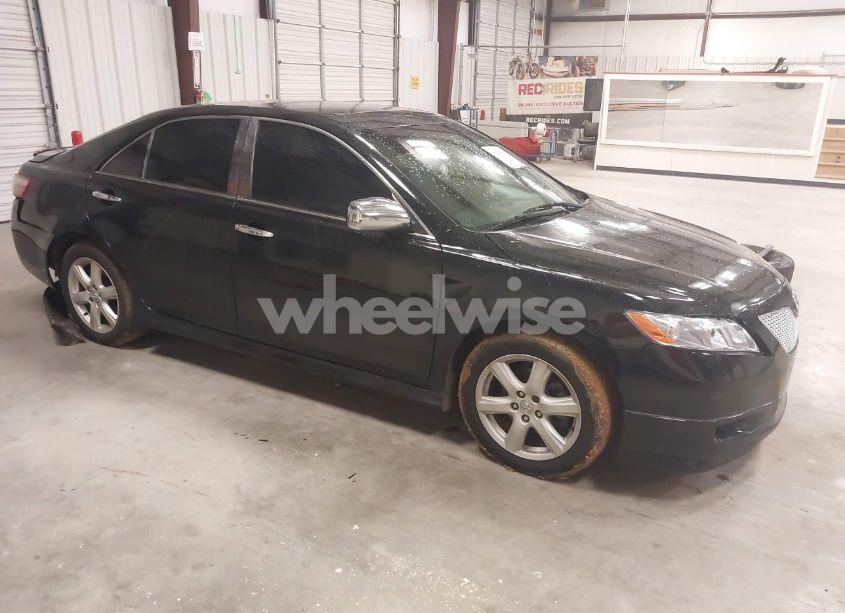 2007 Toyota Camry SE V6 (VIN 4T1BK46K07U019584) main photo