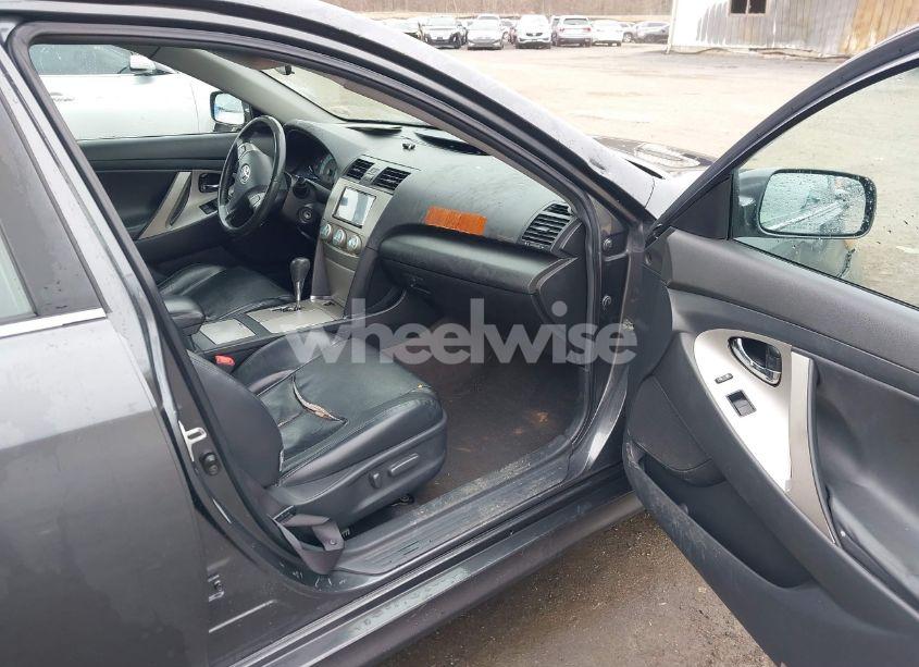 Photo 5 of 2007 Toyota Camry SE V6 (VIN 4T1BK46K07U022582)