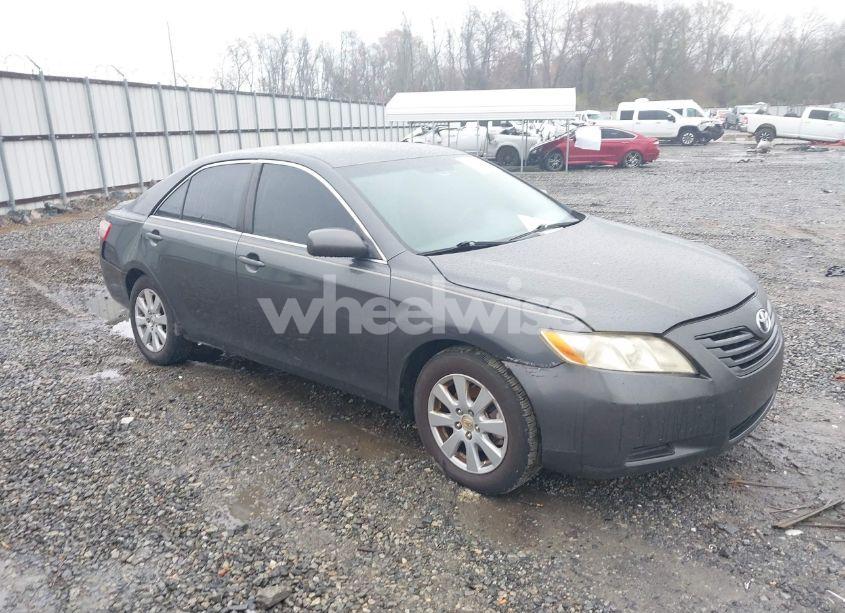 2007 Toyota Camry LE V6 (VIN 4T1BK46K07U049331) main photo