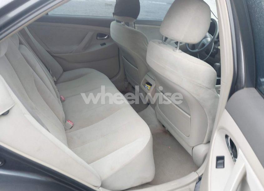 Photo 8 of 2007 Toyota Camry LE V6 (VIN 4T1BK46K07U049331)