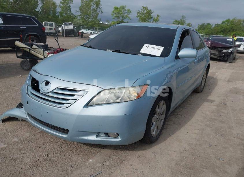 Photo 2 of 2007 Toyota Camry LE V6/SE V6/XLE V6 (VIN 4T1BK46K07U551949)