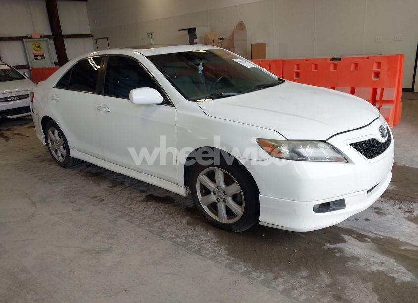 2008 Toyota Camry SE V6 (VIN 4T1BK46K08U568526) main photo