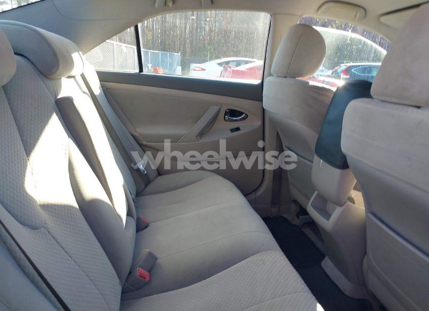 Photo 8 of 2007 Toyota Camry LE V6 (VIN 4T1BK46K17U009615)