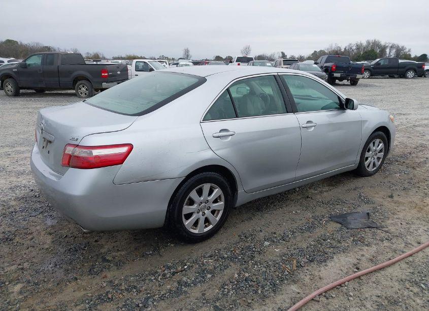 Photo 4 of 2007 Toyota Camry XLE V6 (VIN 4T1BK46K17U015589)