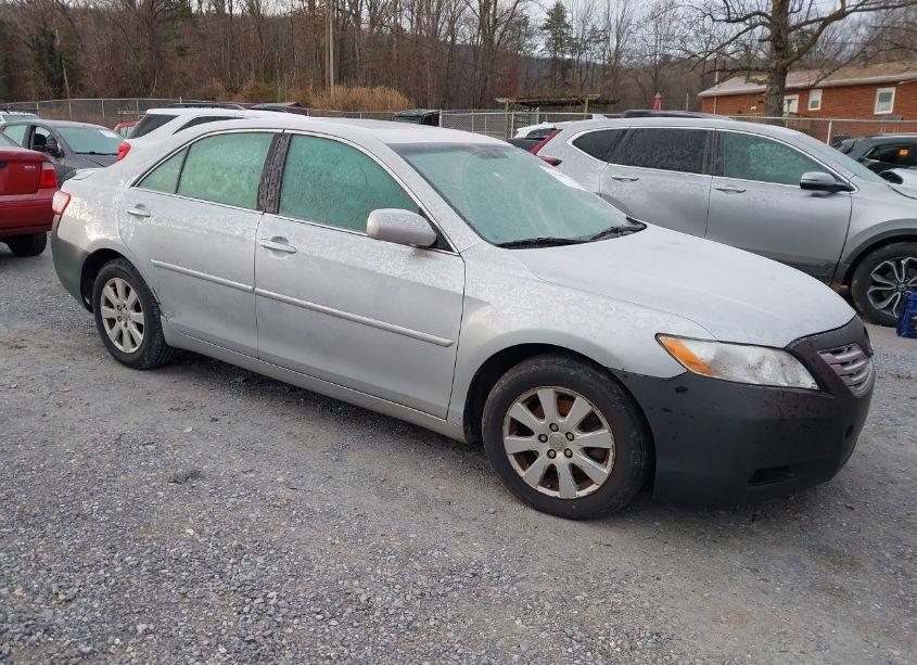2007 Toyota Camry XLE V6 (VIN 4T1BK46K17U022476) main photo