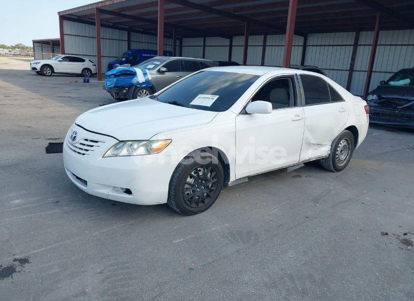 Photo 2 of 2007 Toyota Camry LE V6 (VIN 4T1BK46K17U500296)