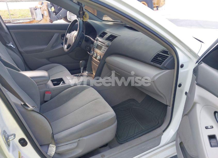 Photo 5 of 2007 Toyota Camry LE V6 (VIN 4T1BK46K17U500296)