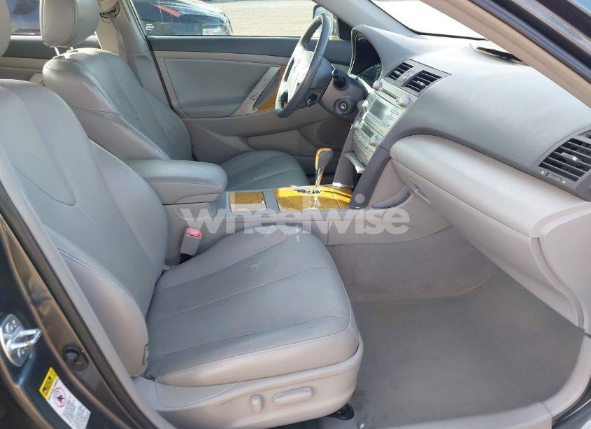 Photo 5 of 2007 Toyota Camry XLE V6 (VIN 4T1BK46K17U510570)