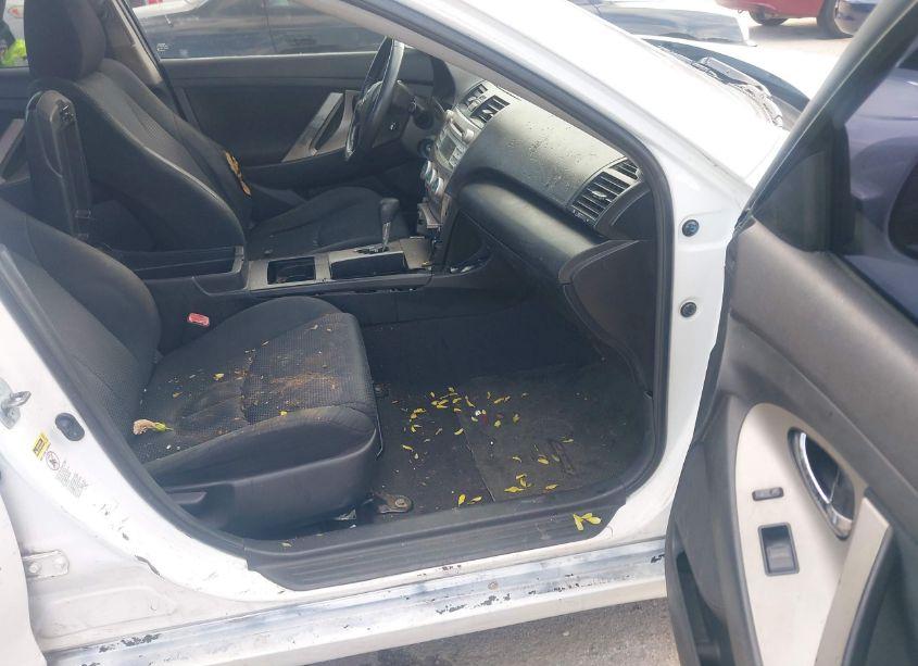 Photo 5 of 2008 Toyota Camry SE V6 (VIN 4T1BK46K18U569099)