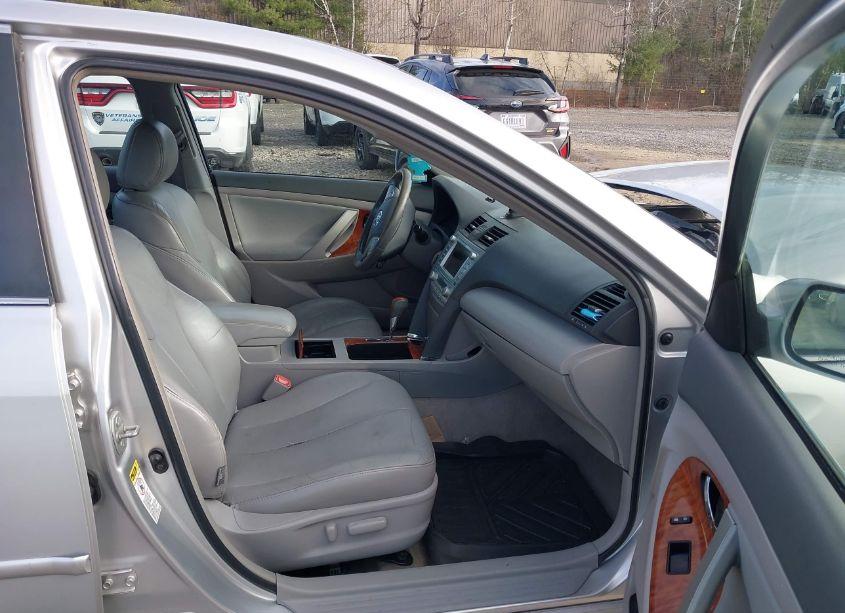 Photo 5 of 2009 Toyota Camry XLE V6 (VIN 4T1BK46K19U074645)