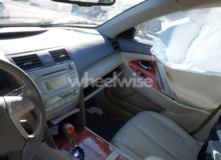 Photo 5 of 2009 Toyota Camry XLE V6 (VIN 4T1BK46K19U583361)