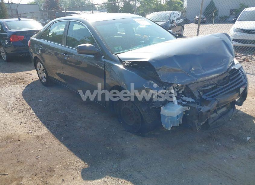 2007 Toyota Camry LE V6 (VIN 4T1BK46K27U015147) main photo