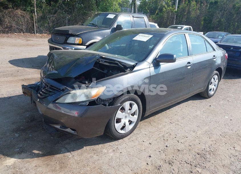 Photo 2 of 2007 Toyota Camry LE V6 (VIN 4T1BK46K27U015147)