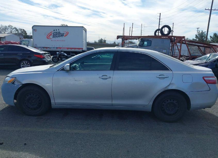 Photo 13 of 2007 Toyota Camry LE V6 (VIN 4T1BK46K27U520413)
