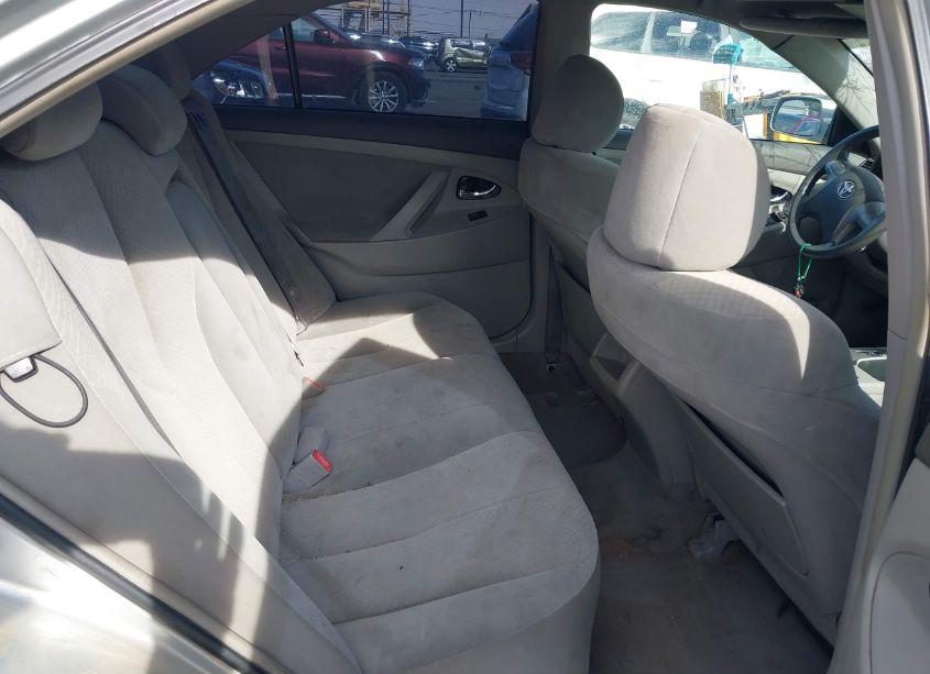 Photo 8 of 2007 Toyota Camry LE V6 (VIN 4T1BK46K27U520413)