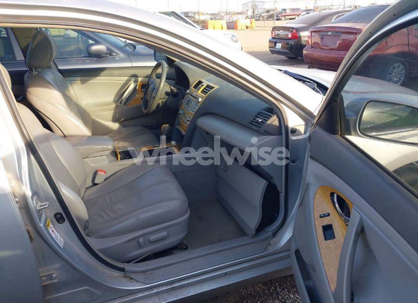 Photo 5 of 2007 Toyota Camry XLE V6 (VIN 4T1BK46K27U526101)