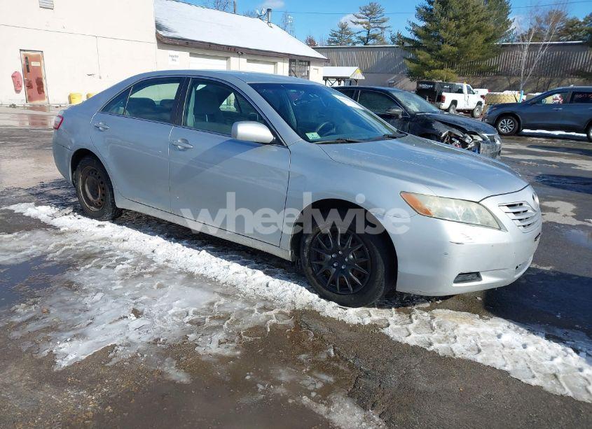 2007 Toyota Camry LE V6 (VIN 4T1BK46K27U533694) main photo