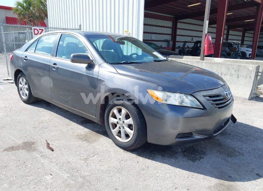 2007 Toyota Camry LE V6 (VIN 4T1BK46K27U551984) main photo
