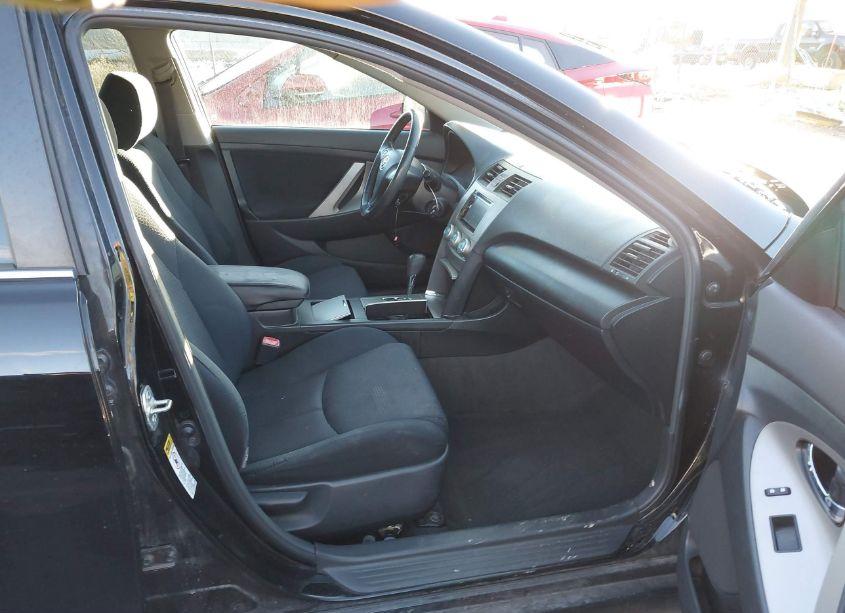 Photo 5 of 2008 Toyota Camry SE V6 (VIN 4T1BK46K28U059960)